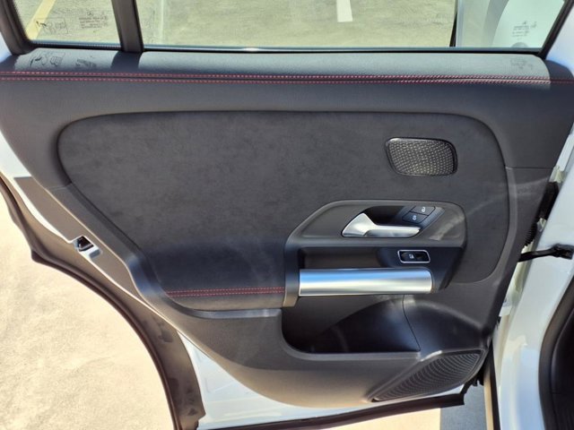 New 2026 Mercedes-Benz GLA 250 image 16