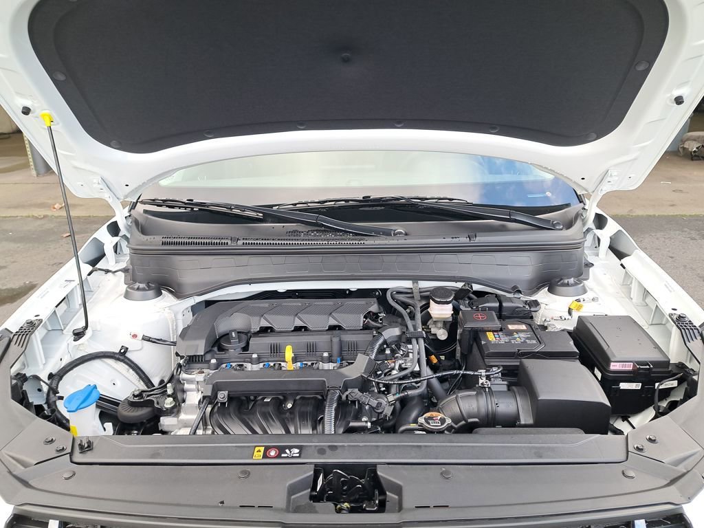 New 2026 Hyundai Venue SEL FWD image 27