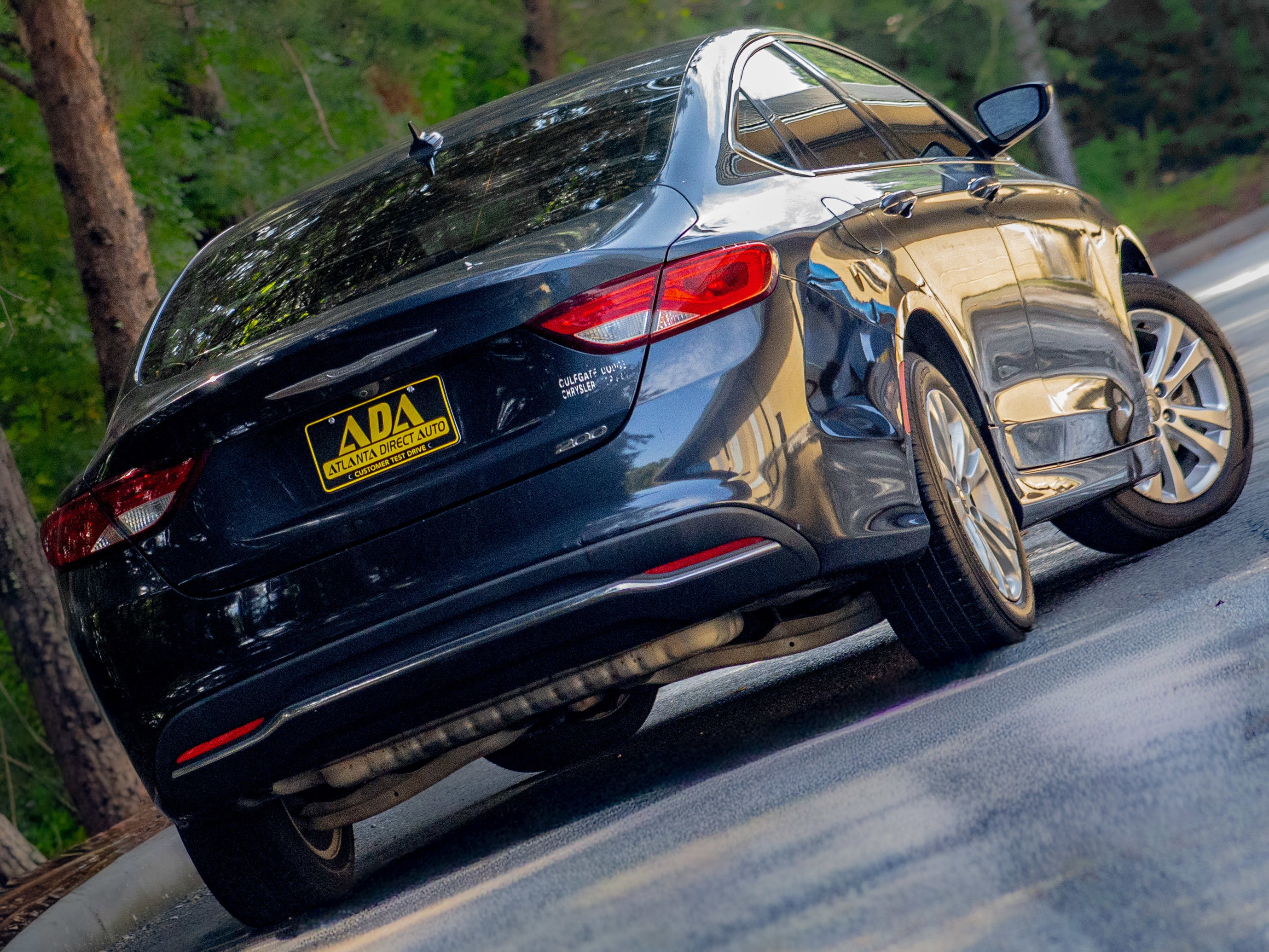 Used 2017 Chrysler 200 Limited Platinum image 24