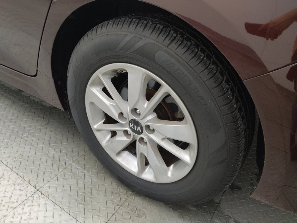 Used 2019 Kia Optima LX FWD image 31