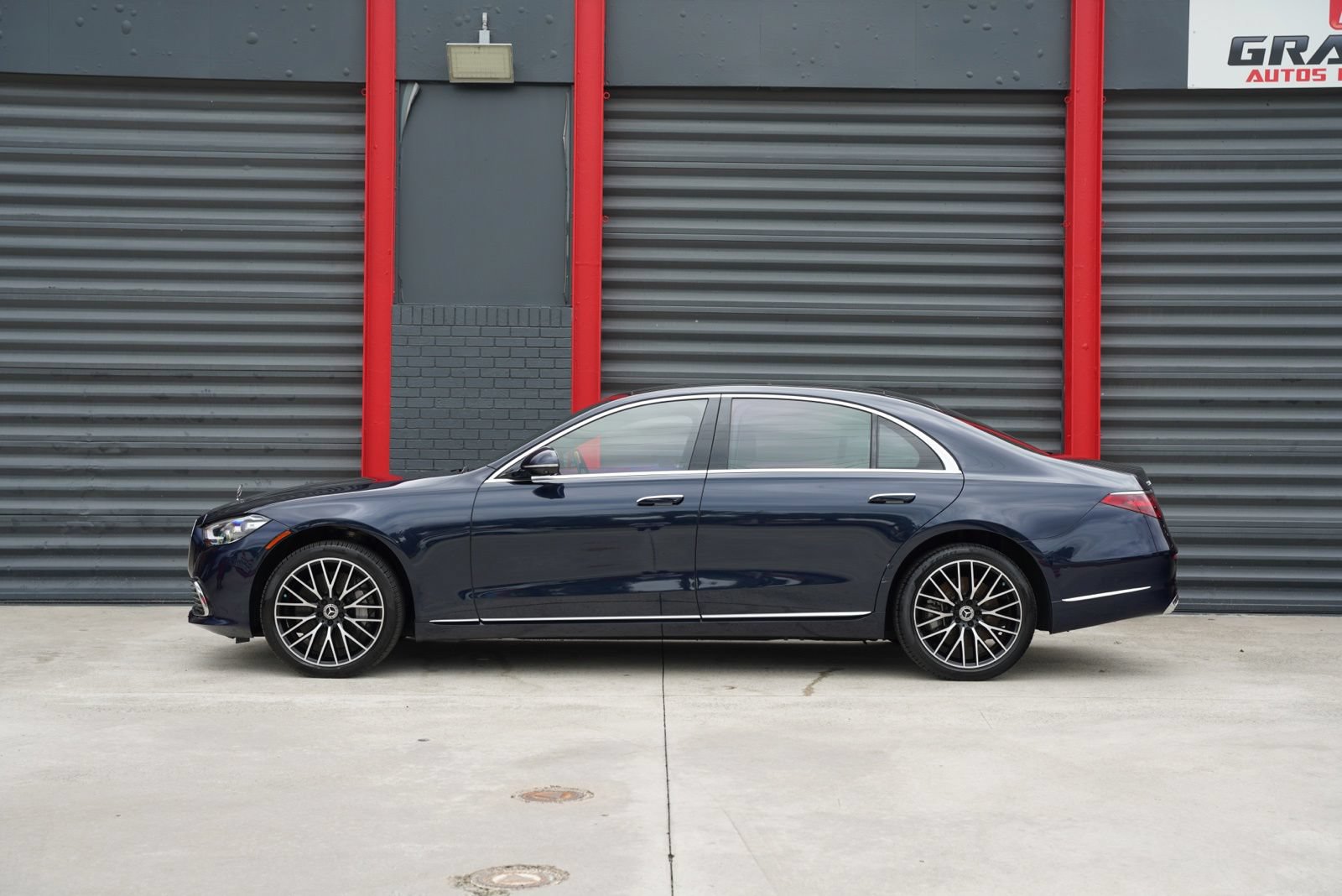 Used 2023 Mercedes-Benz S 580 4MATIC Sedan w/ Warmth & Comfort Package image 5