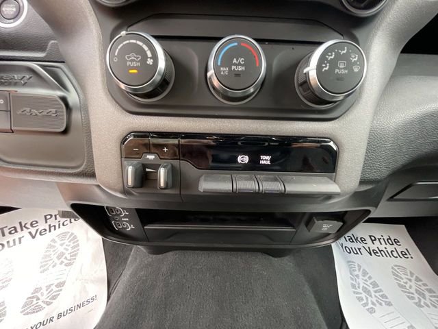 Used 2024 RAM 2500 Tradesman w/ Chrome Appearance Group image 20