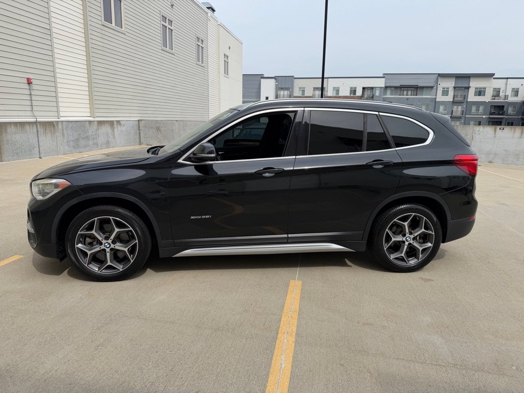 Used 2016 BMW X1 xDrive28i AWD/4WD image 4