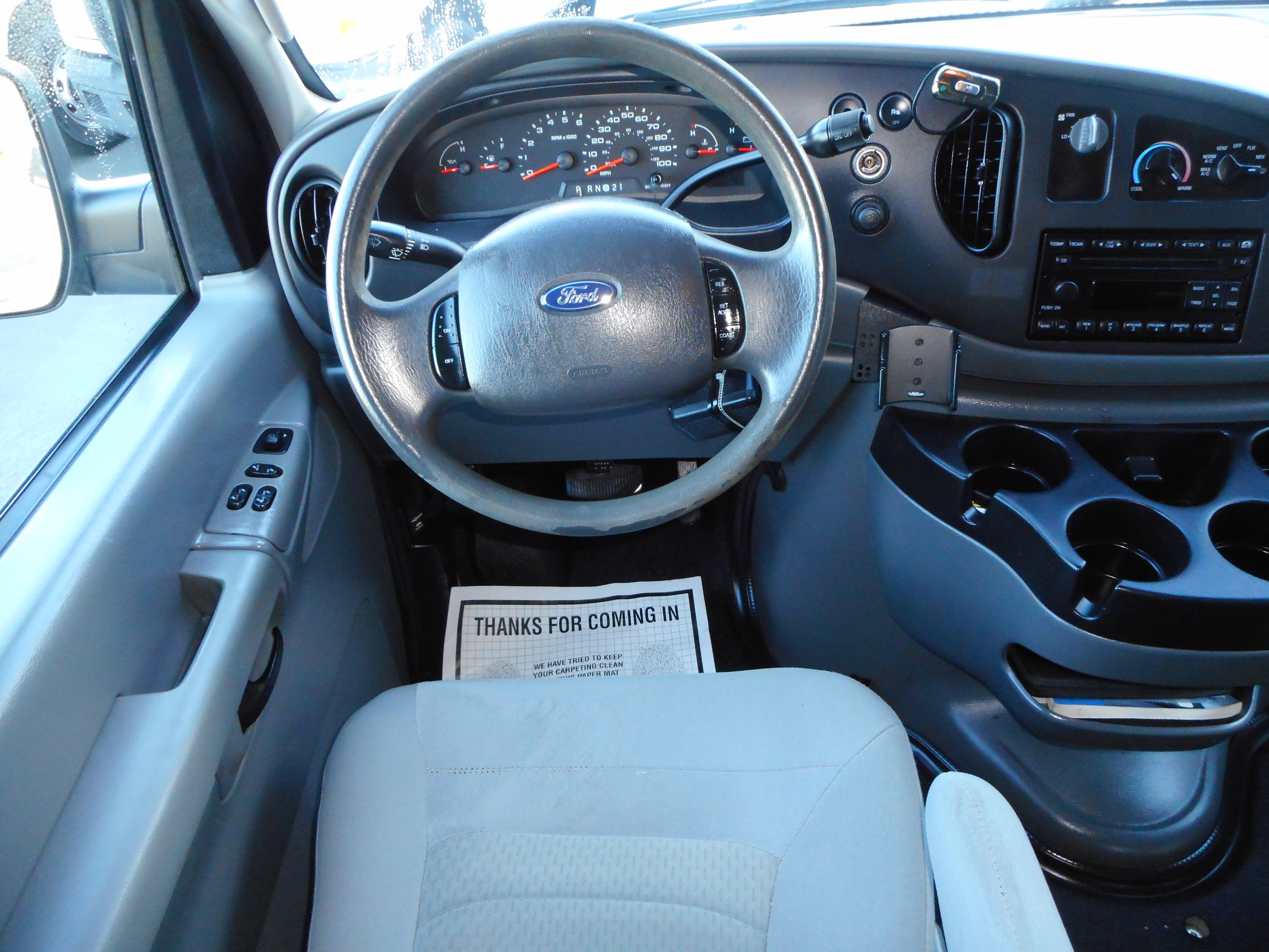 Used 2008 Ford E-250 and Econoline 250 RWD image 21