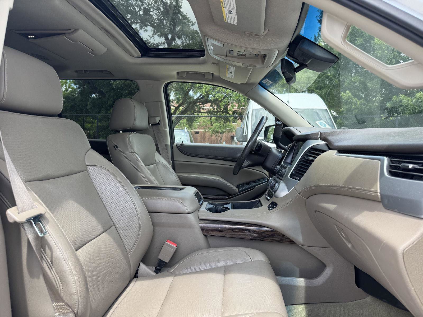 Used 2016 GMC Yukon XL SLT w/ Open Road Package image 31