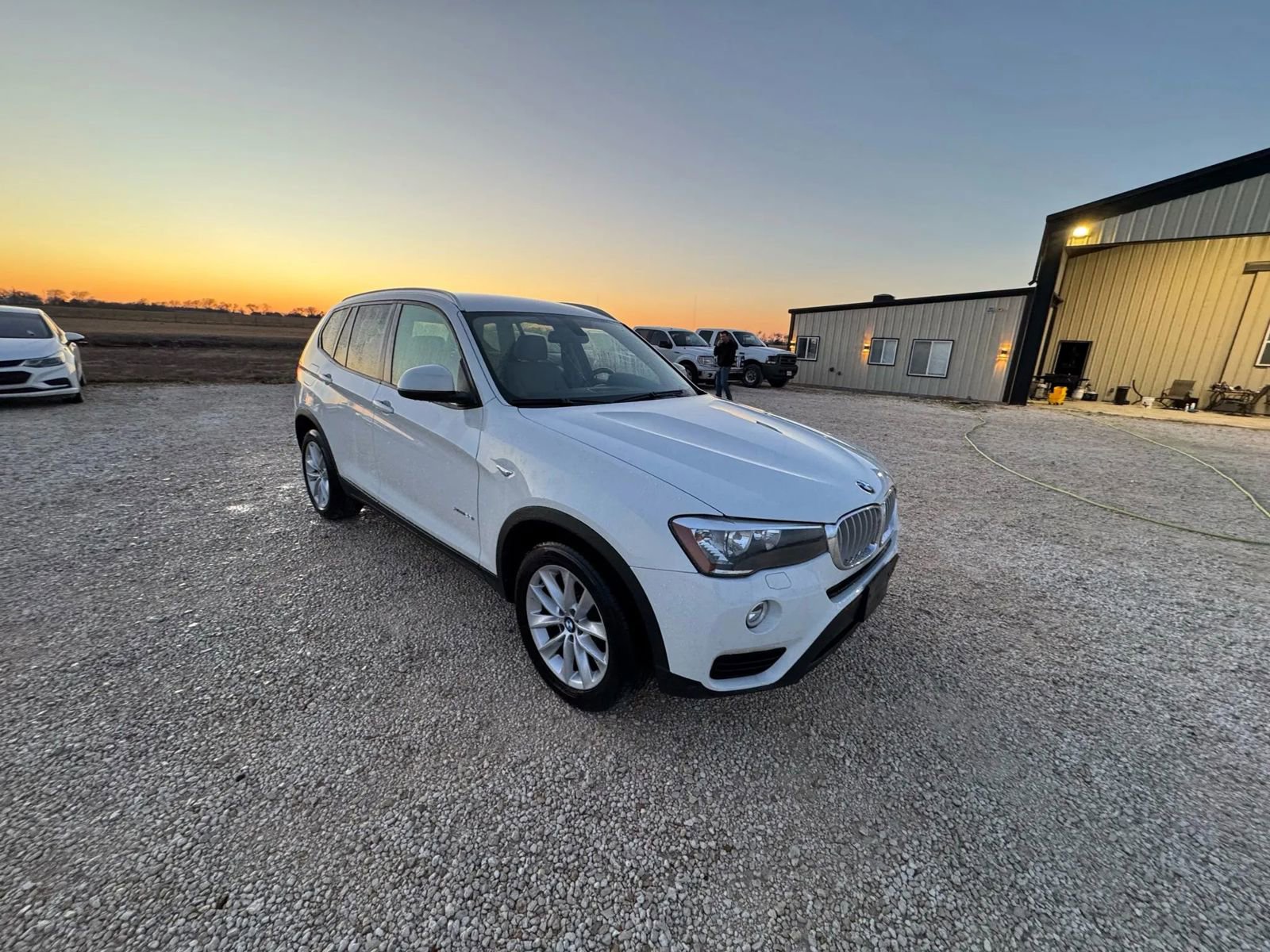 Used 2016 BMW X3 xDrive28i AWD/4WD image 1