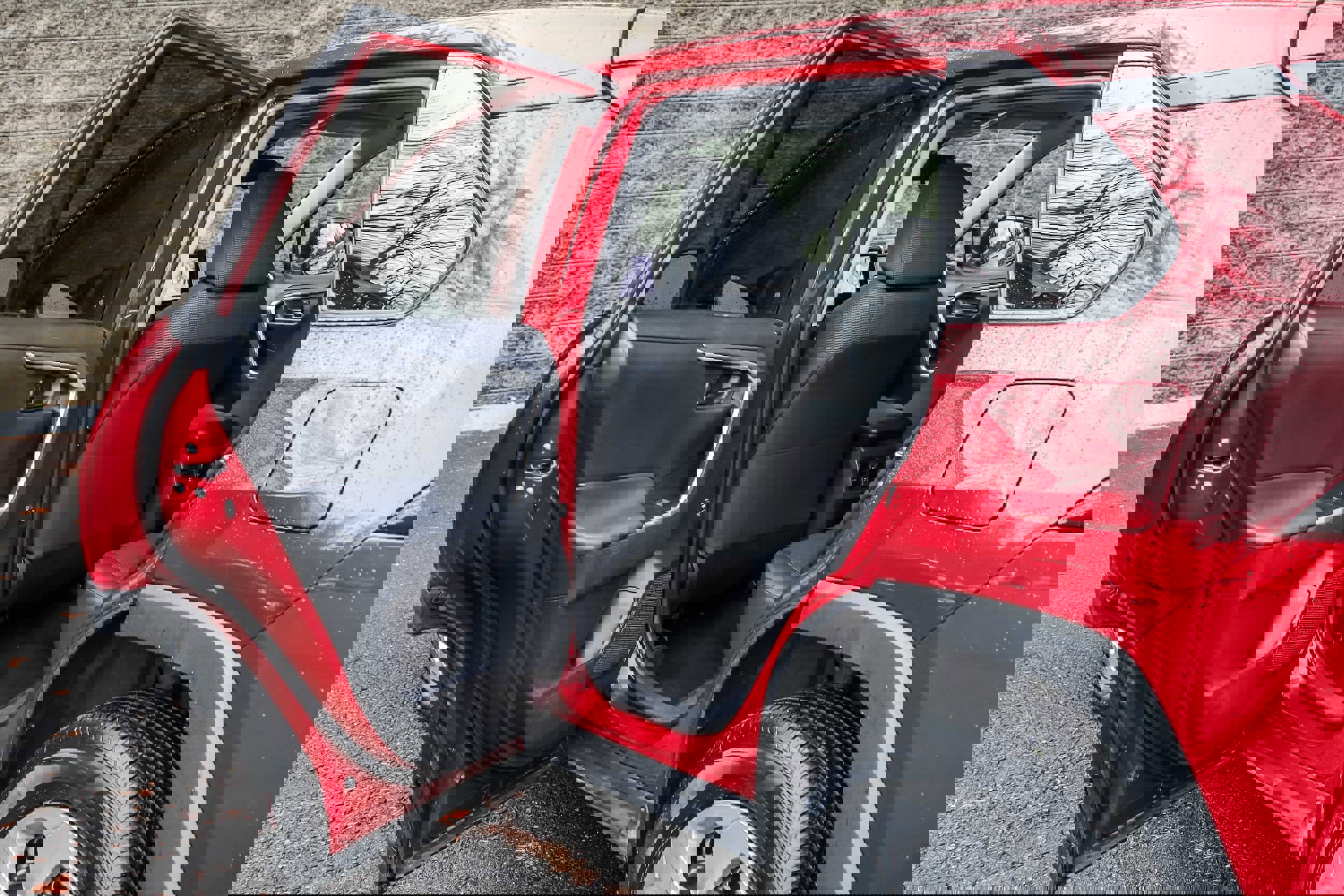 Used 2024 Toyota RAV4 LE image 20