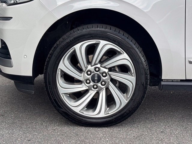 Used 2024 Lincoln Navigator Reserve AWD/4WD image 11