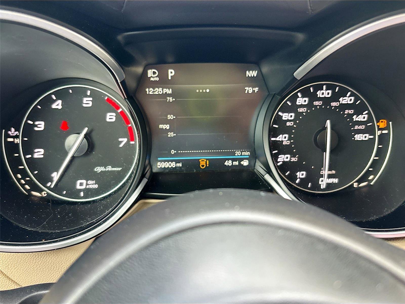 Used 2019 Alfa Romeo Stelvio Ti Lusso w/ Quick Order Package 22X Lusso image 12