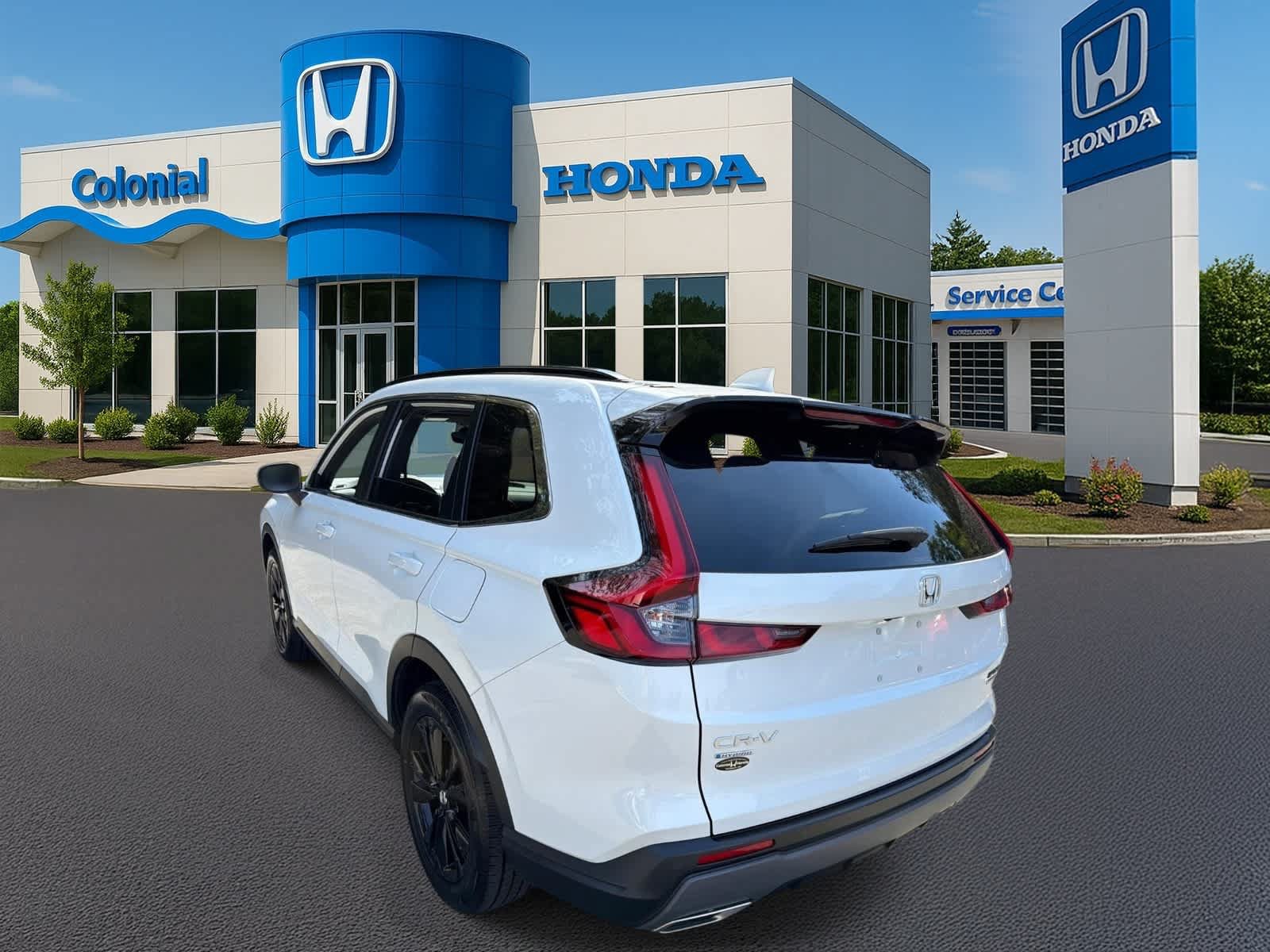 Used 2024 Honda CR-V Sport Touring image 4