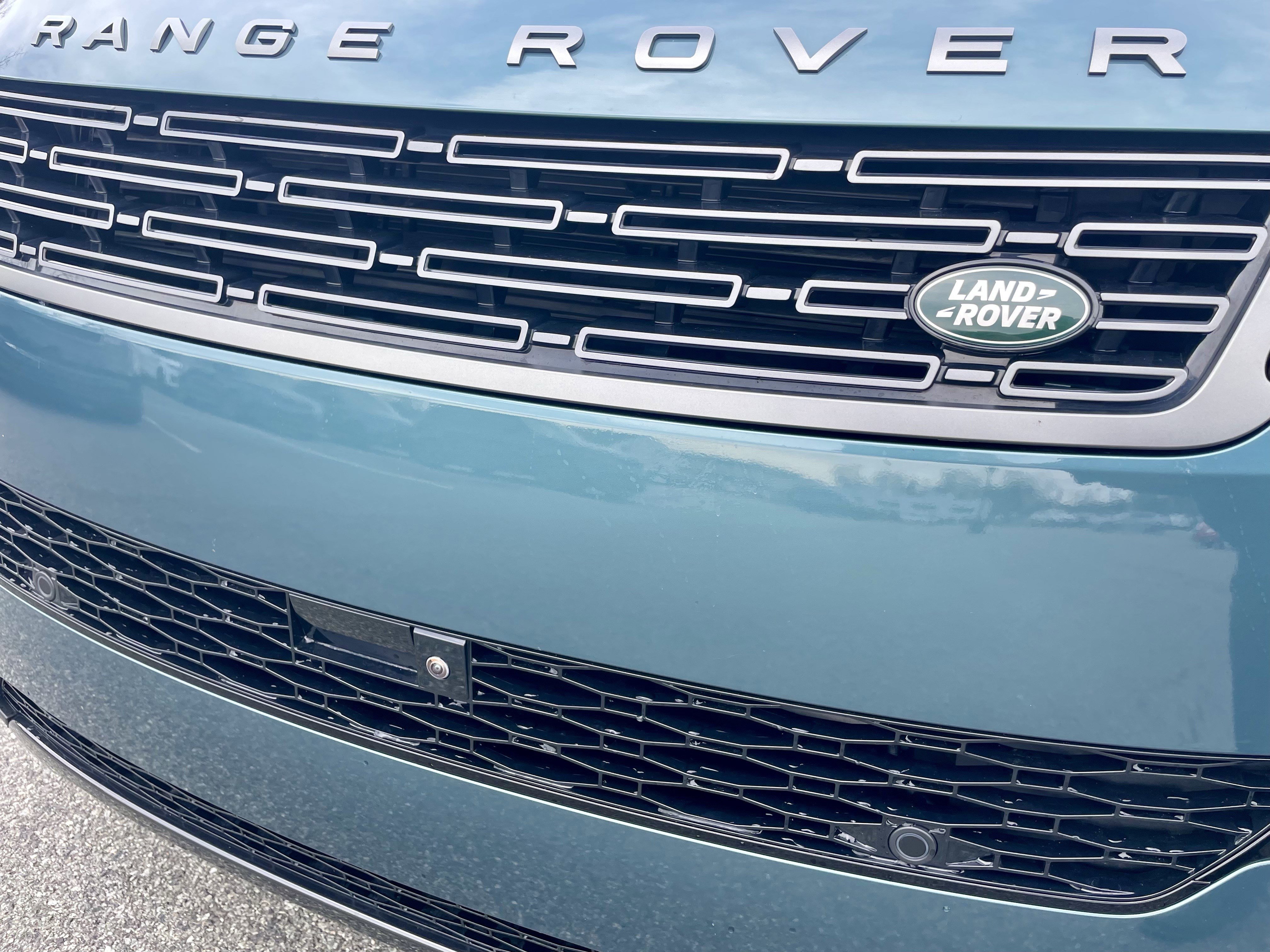 Certified 2024 Land Rover Range Rover Sport SE image 33