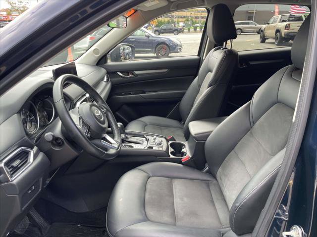 Used 2021 MAZDA CX-5 Touring image 13