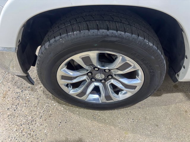 Used 2019 RAM 1500 Limited image 30
