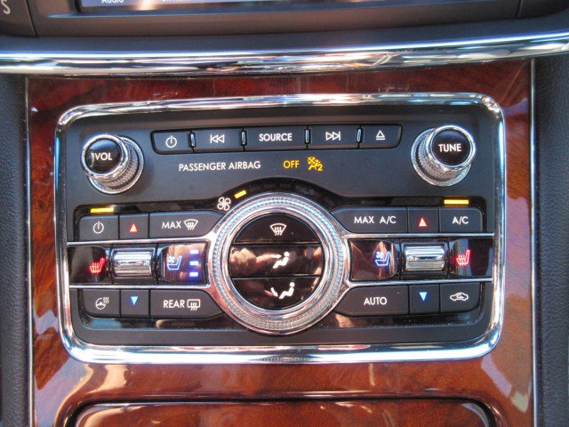 Used 2020 Lincoln Continental Reserve w/ Luxury Package image 25