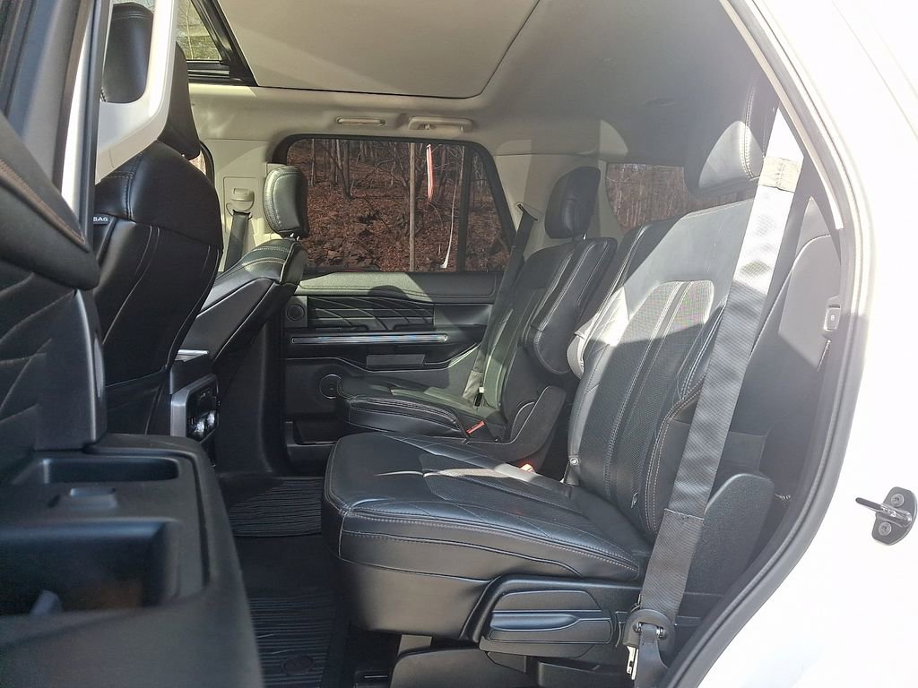 Used 2019 Ford Expedition Platinum image 10
