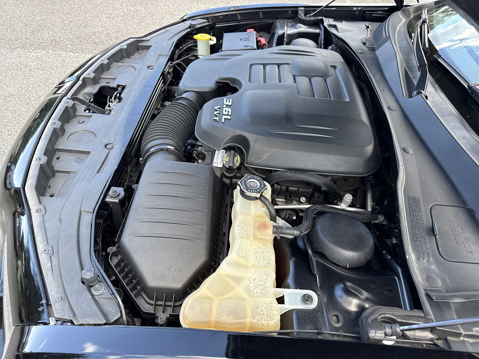 Used 2021 Chrysler 300 S image 33