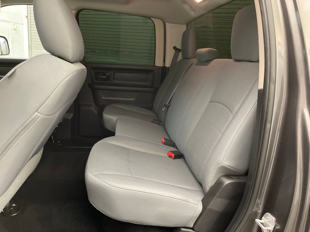 Used 2015 RAM 2500 Tradesman w/ Chrome Appearance Group AWD/4WD image 23