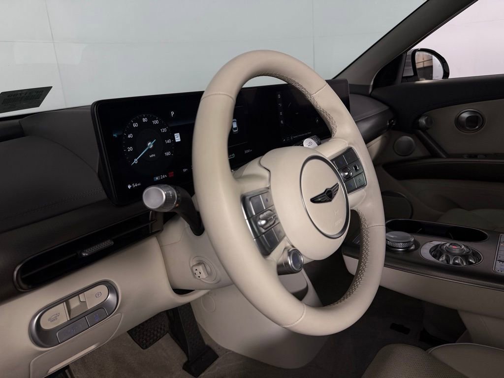 Used 2023 Genesis GV60 Advanced image 23