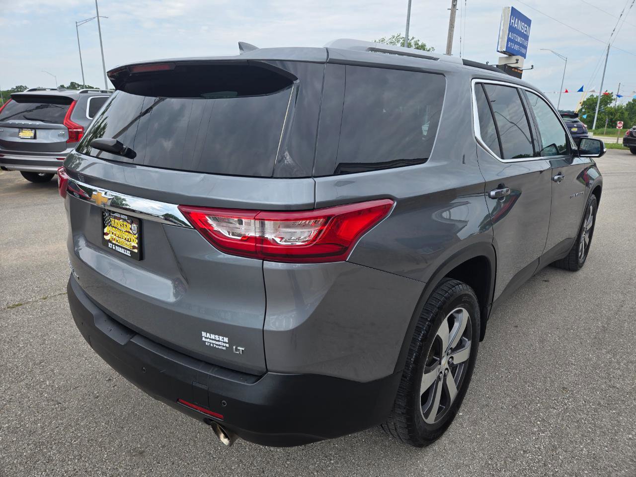 Used 2018 Chevrolet Traverse LT w/ LPO, Floor Liner Package AWD/4WD image 5
