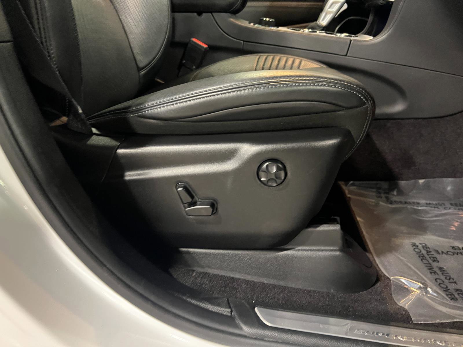 Used 2018 Jeep Grand Cherokee Trackhawk AWD/4WD image 41