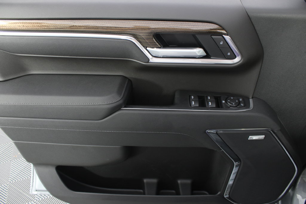 New 2026 Chevrolet Silverado 1500 LT Trail Boss w/ LT Trail Boss Premium Package AWD/4WD image 14
