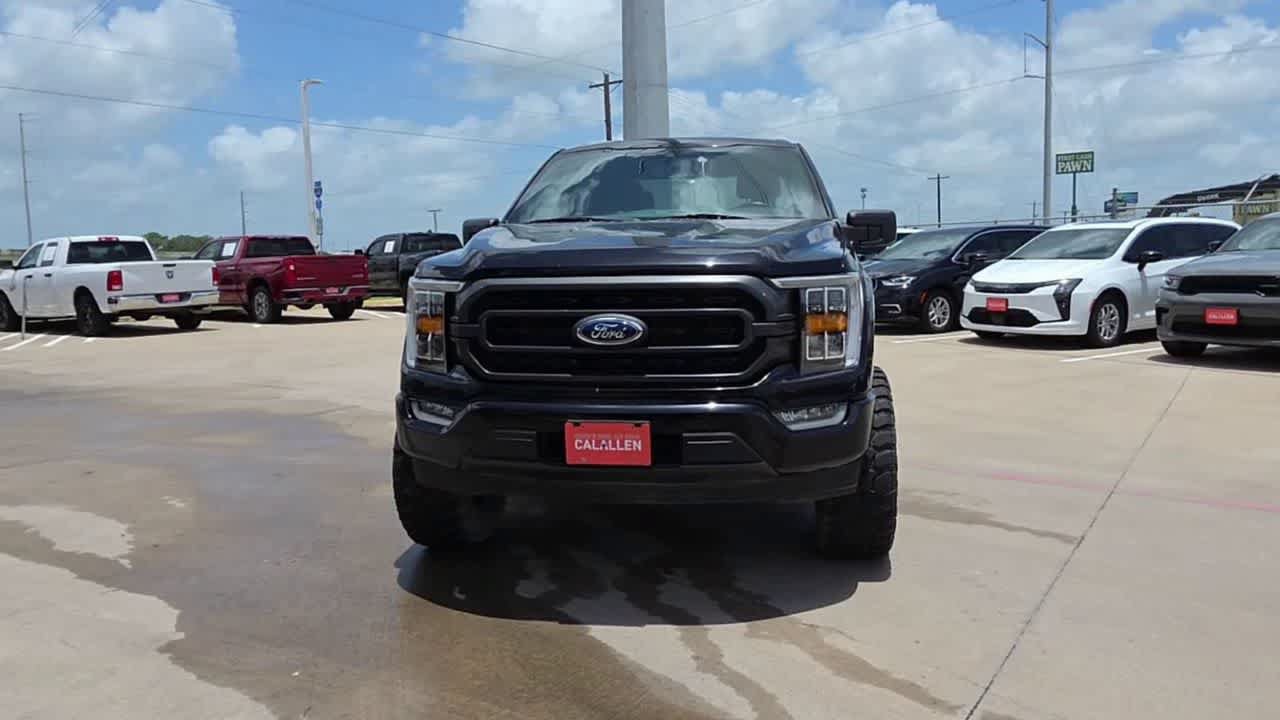 Used 2022 Ford F150 XLT w/ Equipment Group 302A High RWD image 3