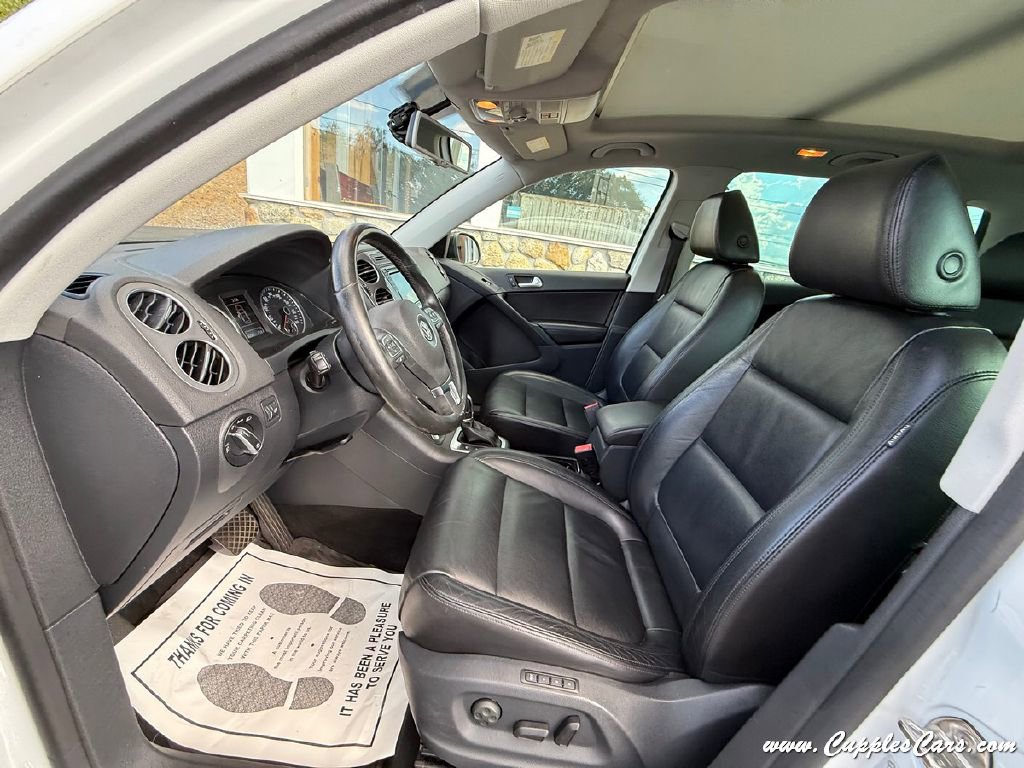 Used 2017 Volkswagen Tiguan Sport image 25