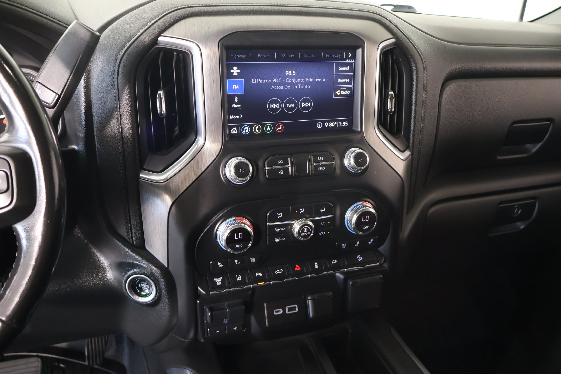 Used 2020 GMC Sierra 2500 Denali w/ Technology Package AWD/4WD image 5