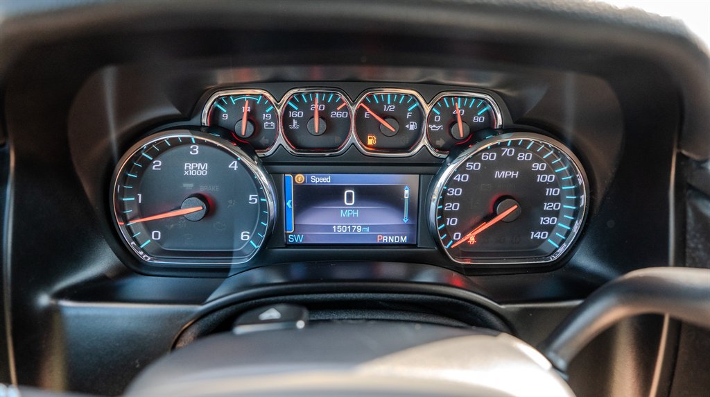 Used 2015 Chevrolet Tahoe LTZ RWD image 19