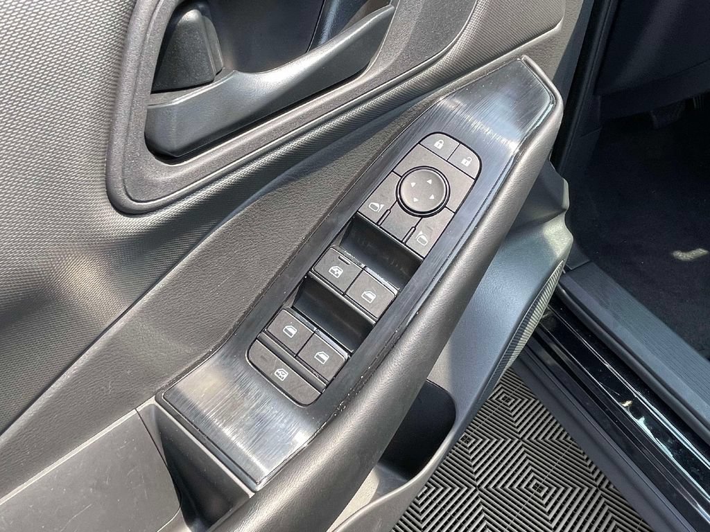 Certified 2026 Nissan Rogue S FWD image 17