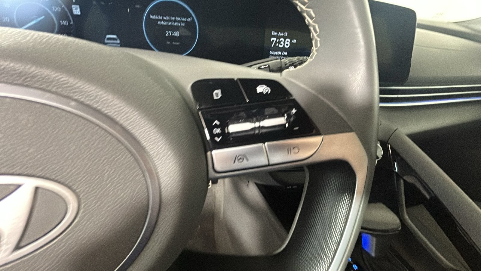 Certified 2025 Hyundai Elantra SEL FWD image 20