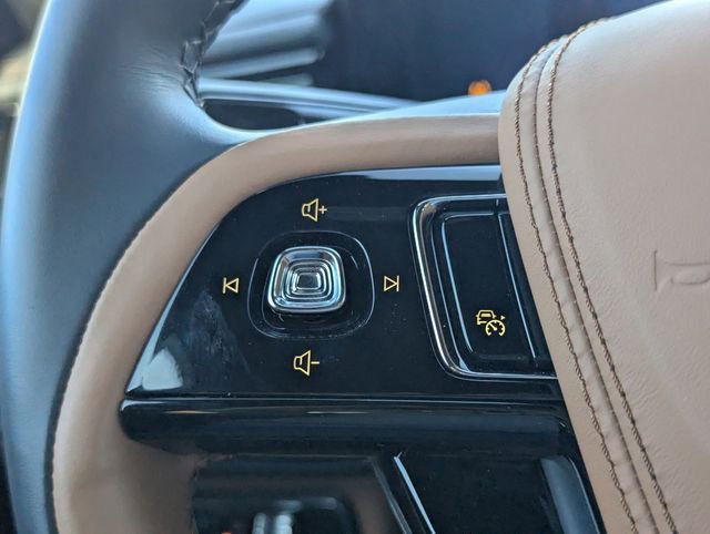 New 2025 Lincoln Aviator Black Label AWD/4WD image 23