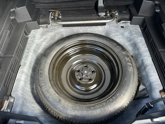 Used 2025 Nissan Rogue SV FWD image 29