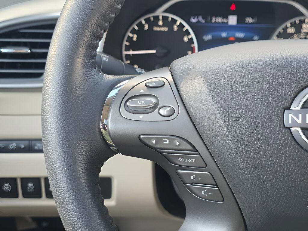 Used 2024 Nissan Murano SL image 23