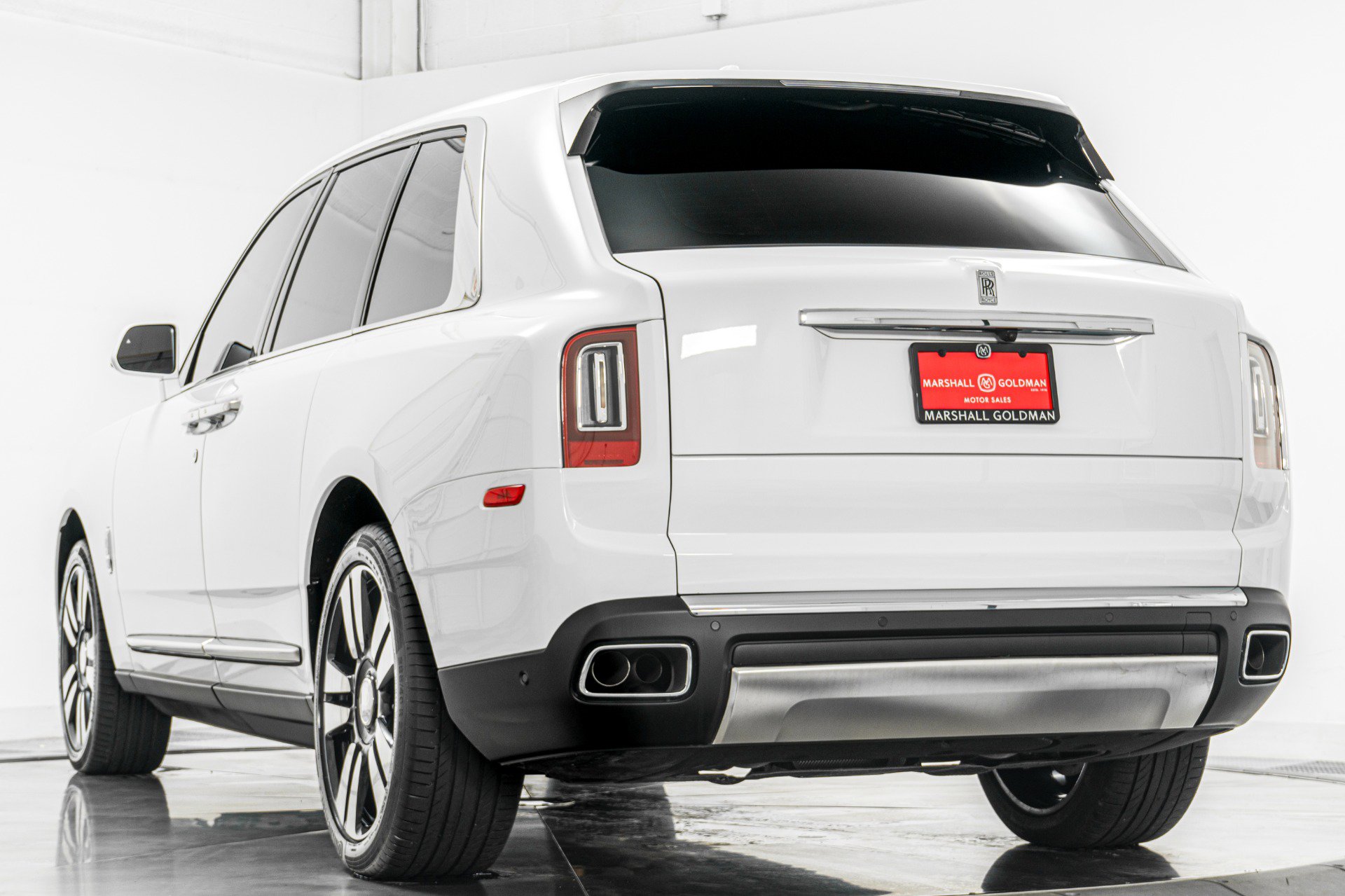 Used 2024 Rolls-Royce Cullinan image 7