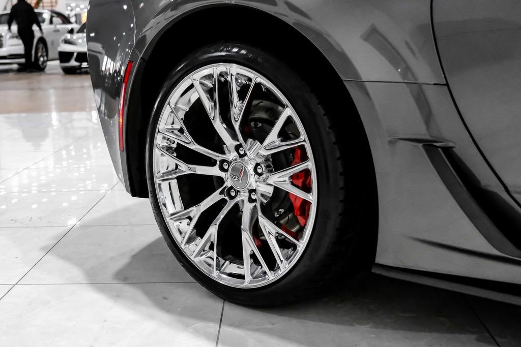 Used 2015 Chevrolet Corvette Z06 w/ 2LZ Preferred Equipment Group image 43