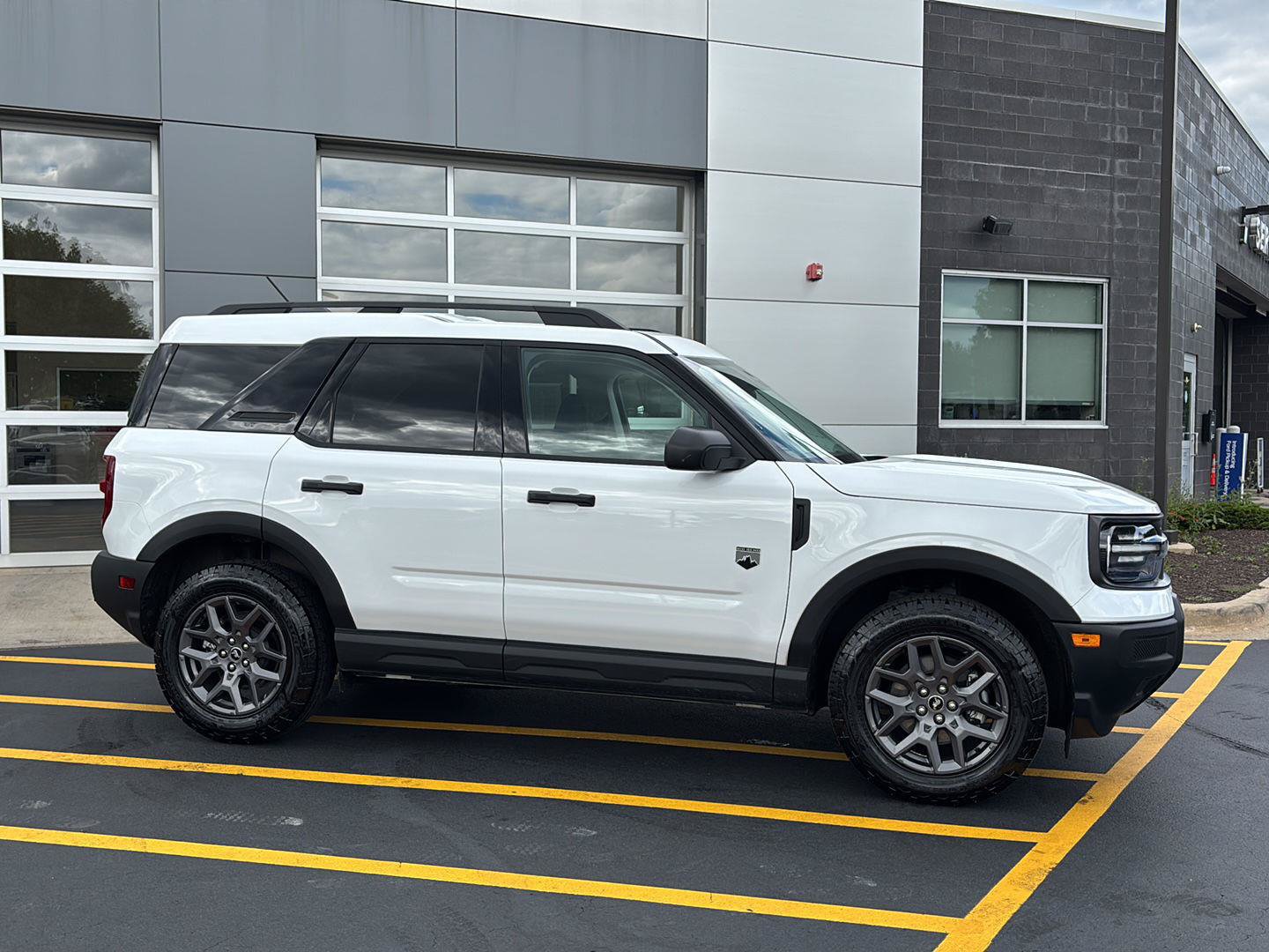 Used 2025 Ford Bronco Sport Big Bend AWD/4WD image 4