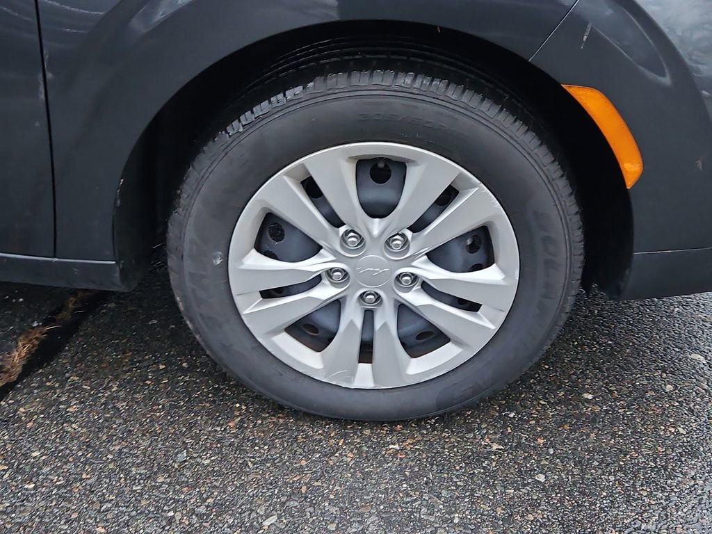 Used 2022 Kia Soul LX image 10