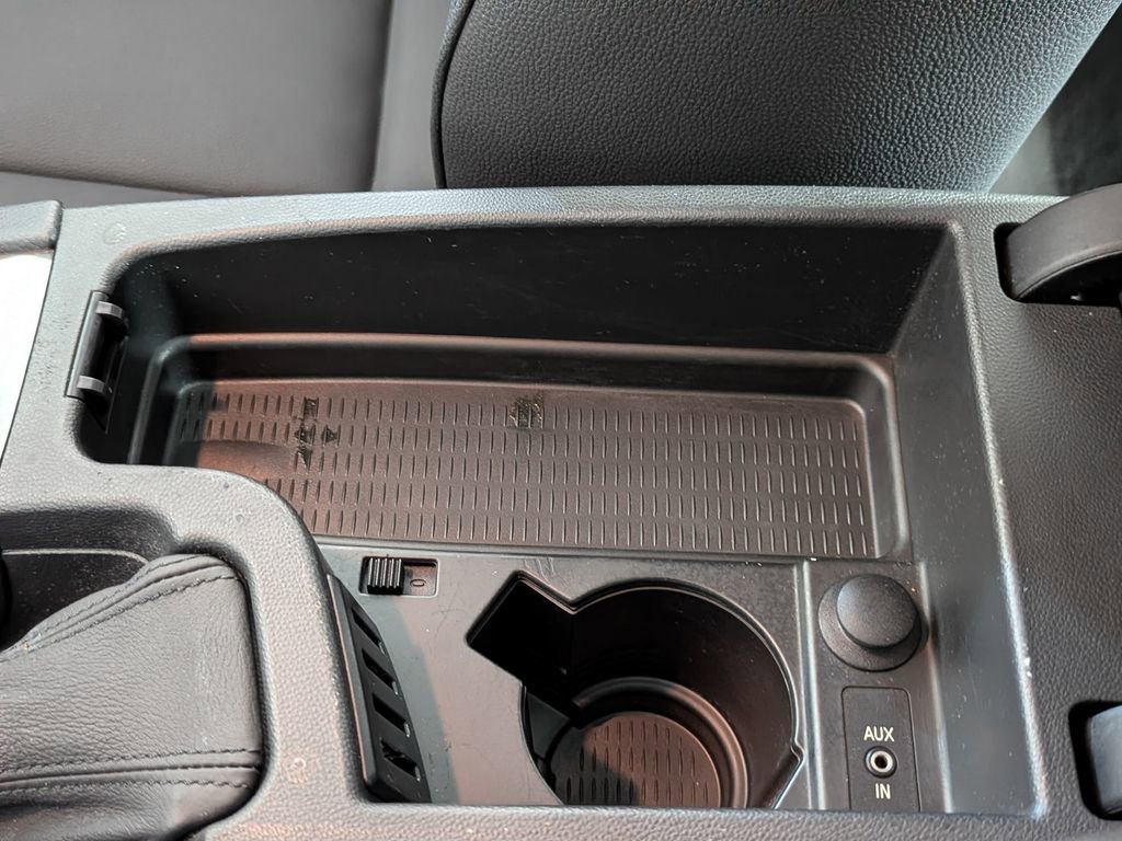 Used 2006 BMW 325i Sedan image 31