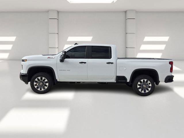Used 2024 Chevrolet Silverado 2500 Custom w/ Custom Value Package AWD/4WD image 2