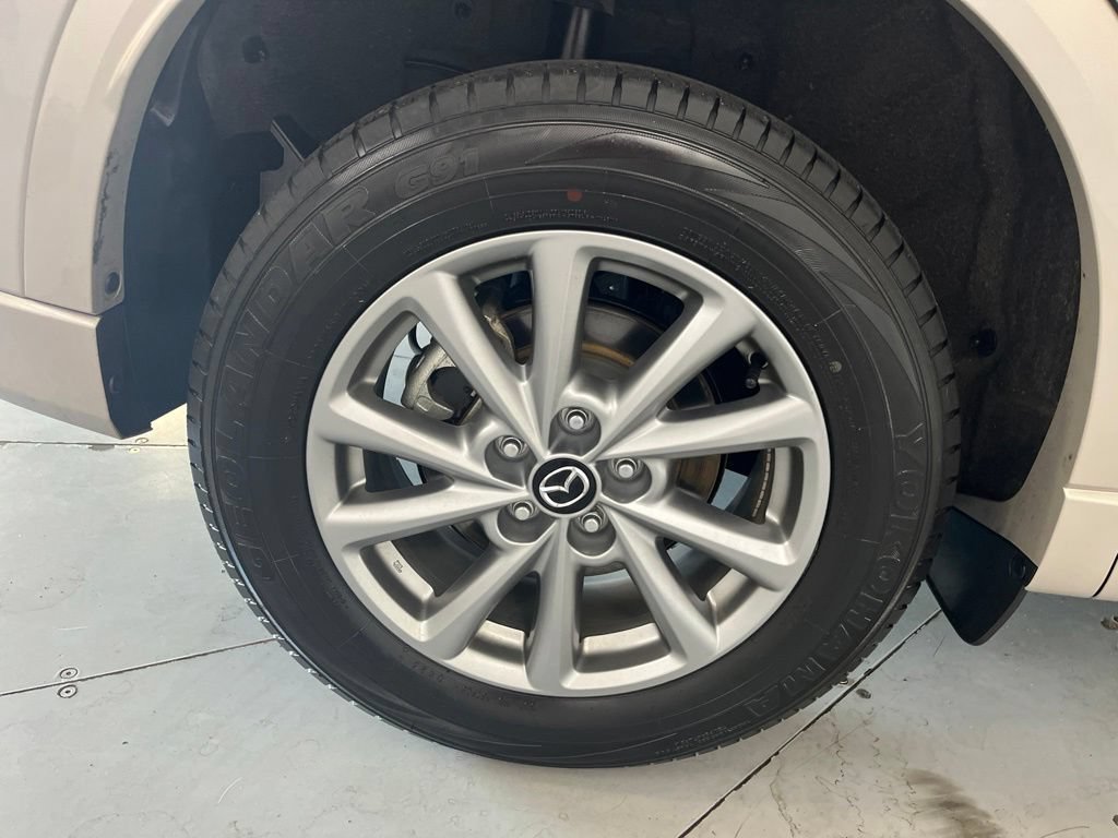 Used 2025 MAZDA CX-5 AWD 2.5 S w/ Preferred Package image 17