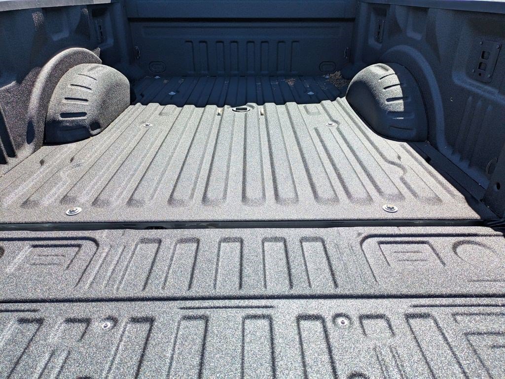Used 2024 Ford F250 Lariat AWD/4WD image 28