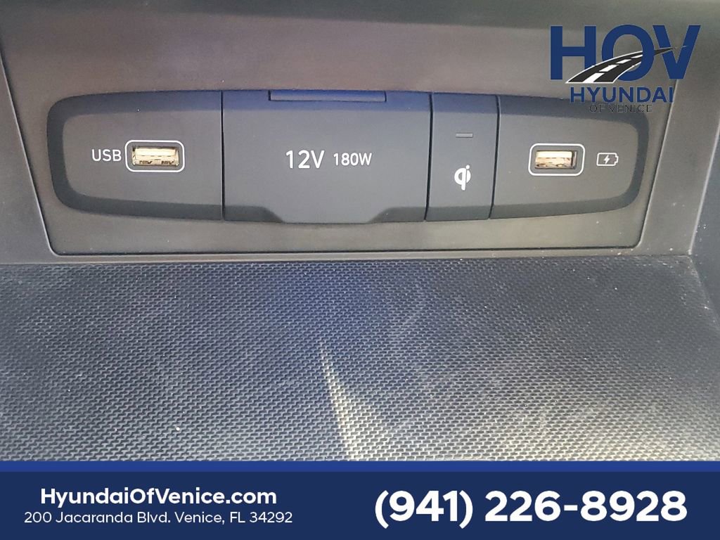 Certified 2022 Hyundai Tucson Limited w/ Cargo Package FWD image 33