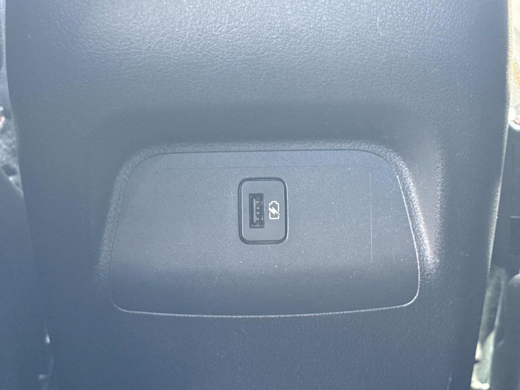 Certified 2024 Nissan Sentra SR FWD image 16