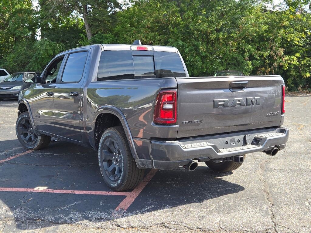 New 2026 RAM 1500 4x4 Crew Cab image 13