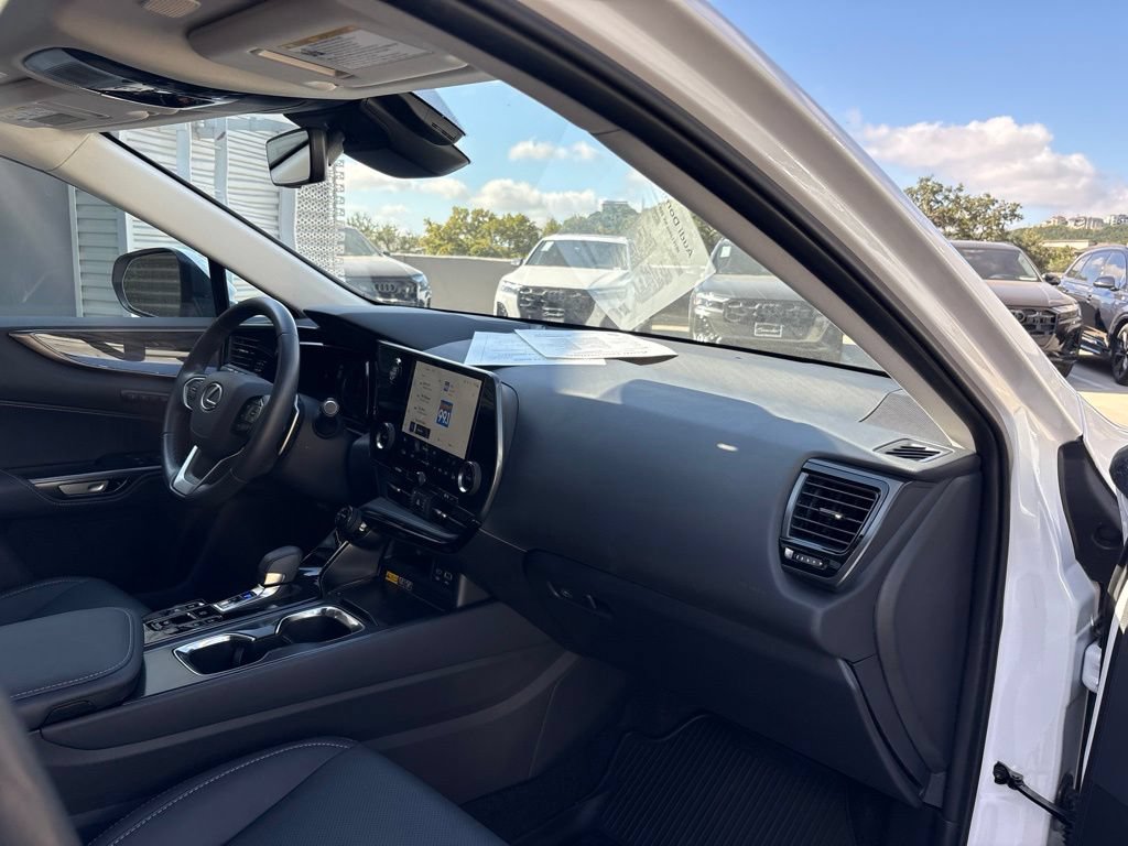 Used 2025 Lexus NX 350 AWD w/ Accessory Package (Z2) image 13