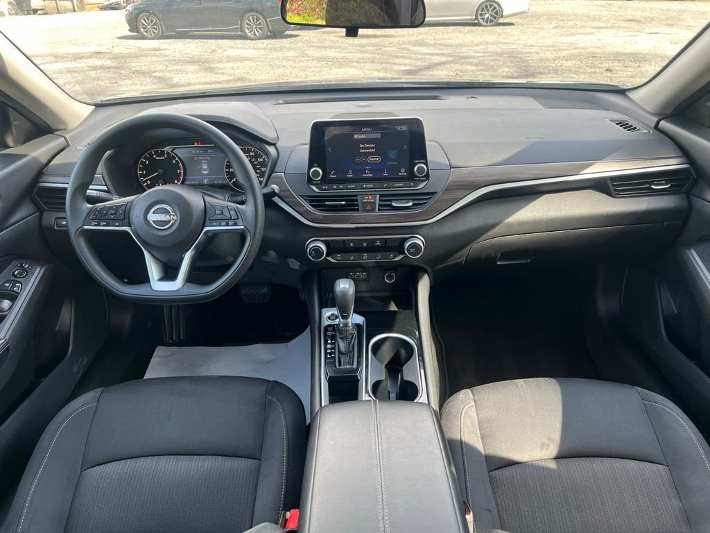Used 2024 Nissan Altima 2.5 SV image 20