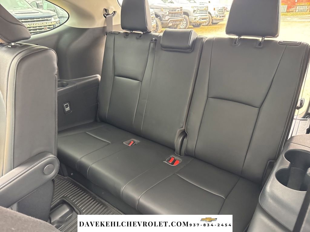 Used 2020 Toyota Highlander Limited image 25