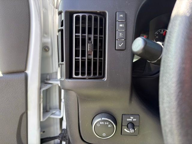 Used 2024 Chevrolet Express 2500 w/ Driver Convenience Package image 32