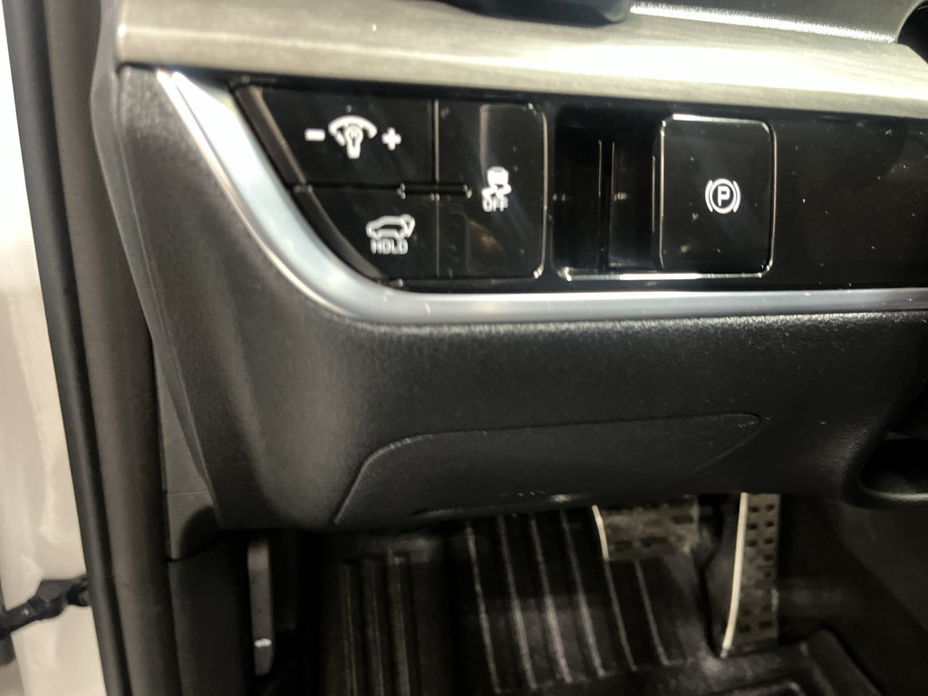 Used 2025 Kia Sportage X-Pro Prestige AWD/4WD image 32